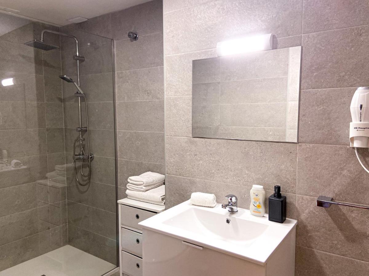 Apartamento Encamp Centro - A Pie De Todo - Ideal Parejas Ngoại thất bức ảnh